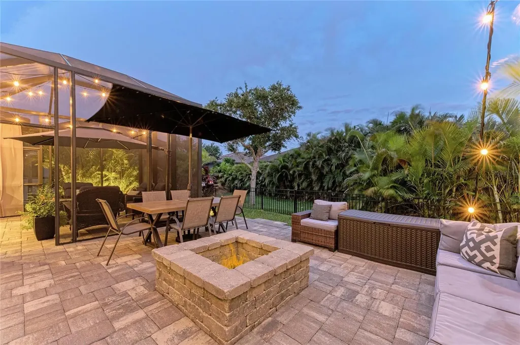 2005 6th St E Palmetto FL 34221