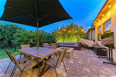 2005 6th St E Palmetto FL 34221