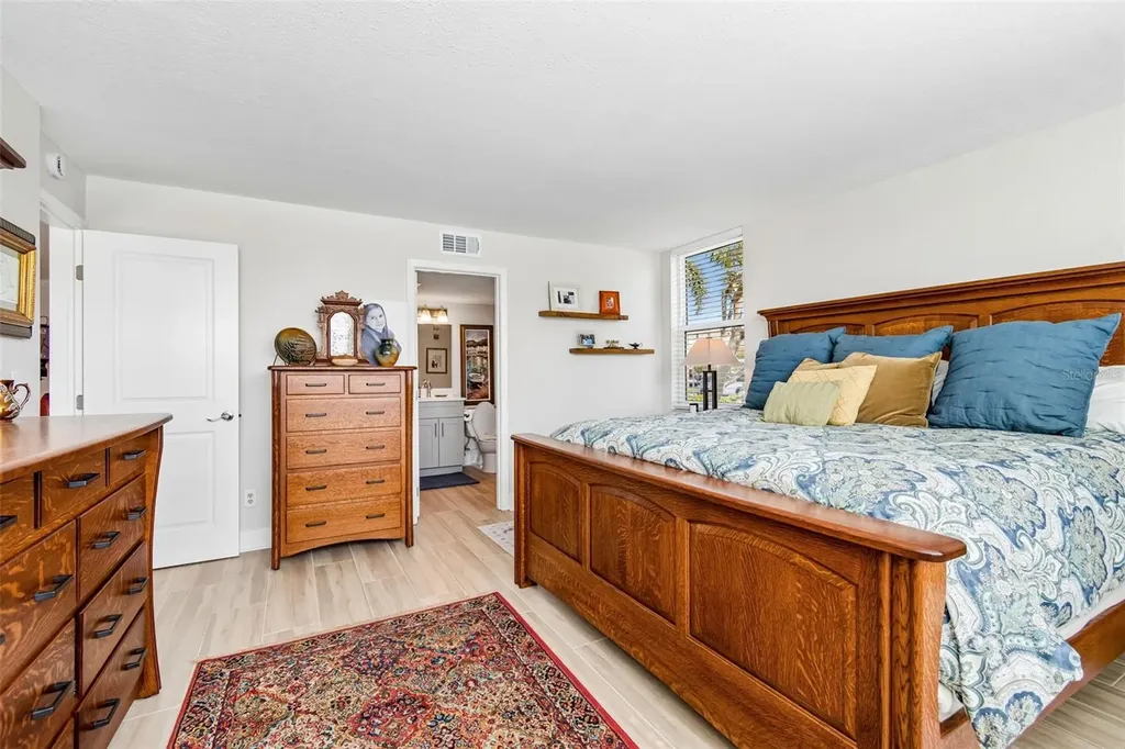 7540 Bay Island Drive S South Pasadena FL 33707