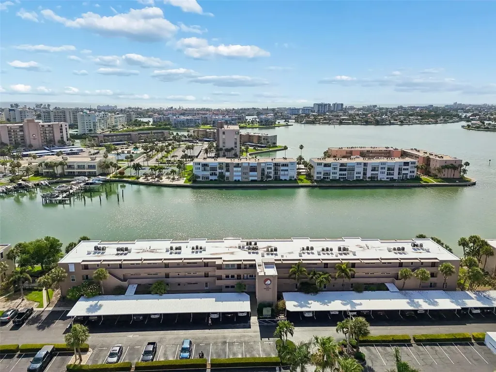 7540 Bay Island Drive S South Pasadena FL 33707