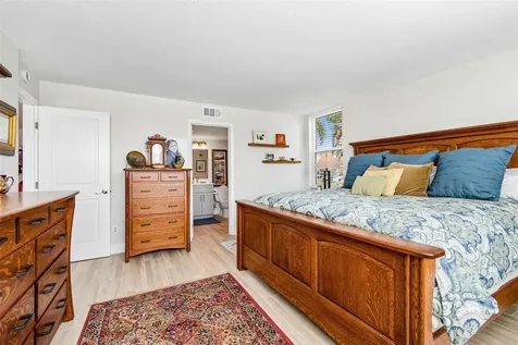 7540 Bay Island Drive S South Pasadena FL 33707