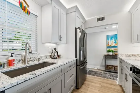 7540 Bay Island Drive S South Pasadena FL 33707