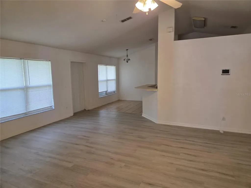 407 Arkansas Court Kissimmee FL 34759