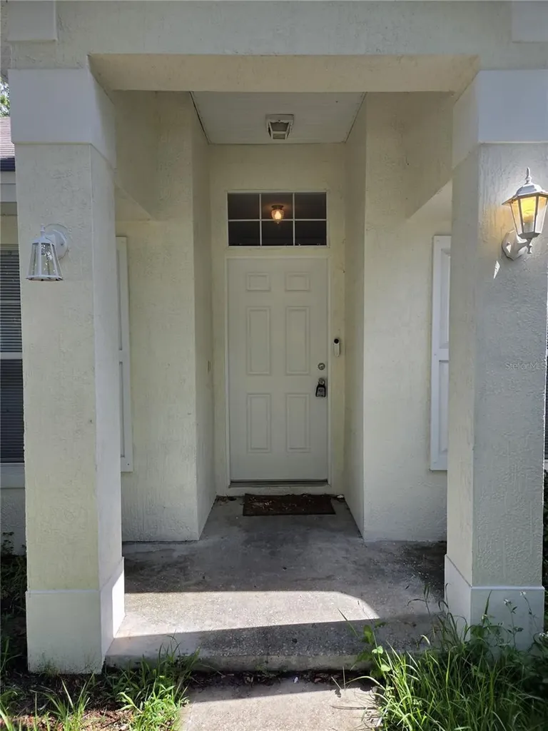 407 Arkansas Court Kissimmee FL 34759