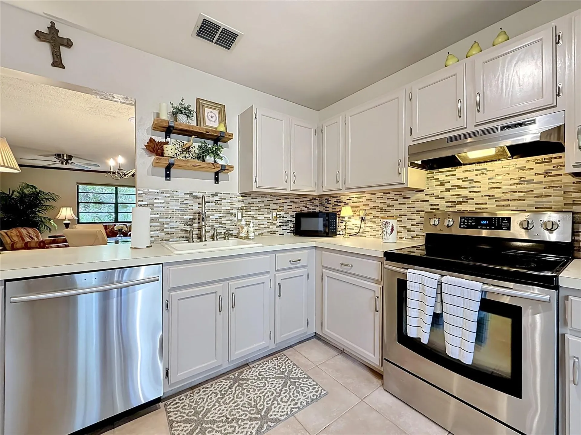 2983 Elder Court Palm Harbor FL 34684