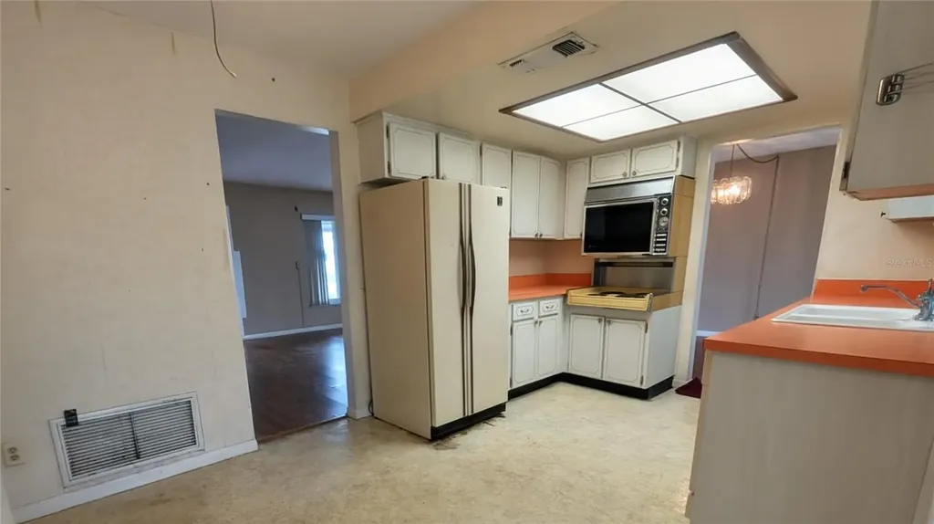 9640 45th Street N Pinellas Park FL 33782