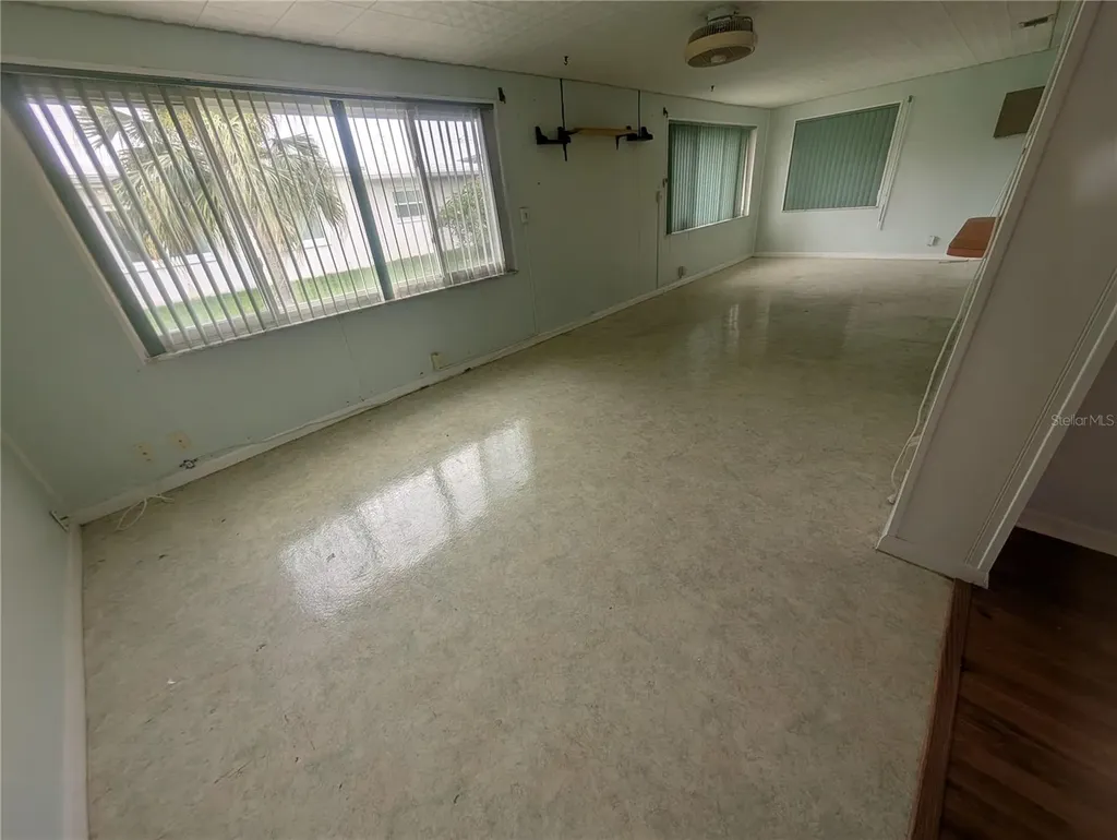9640 45th Street N Pinellas Park FL 33782
