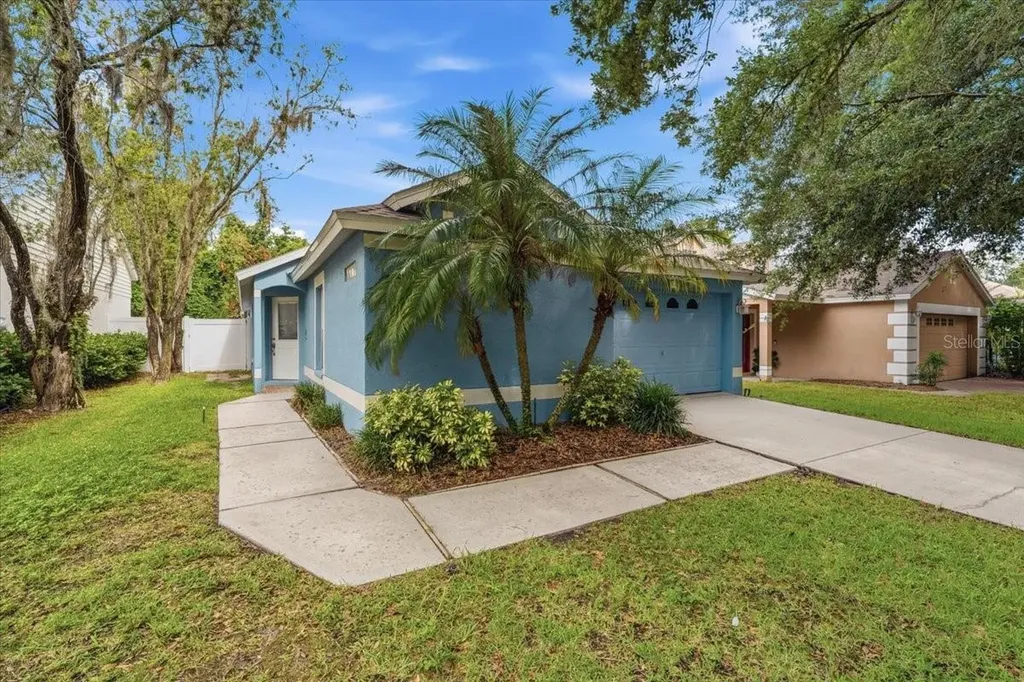 5863 Meadowpark Place Lithia FL 33547