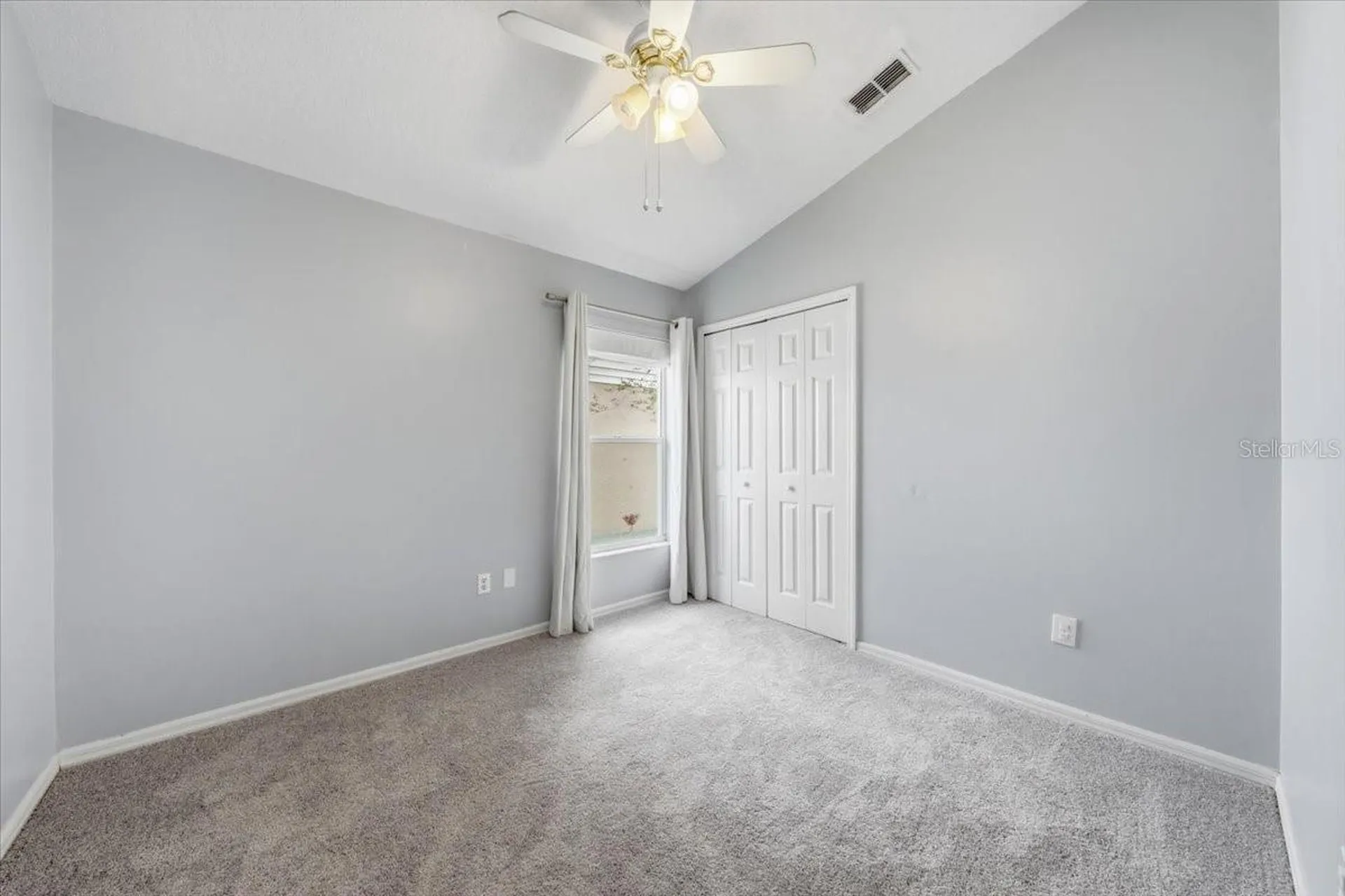 5863 Meadowpark Place Lithia FL 33547