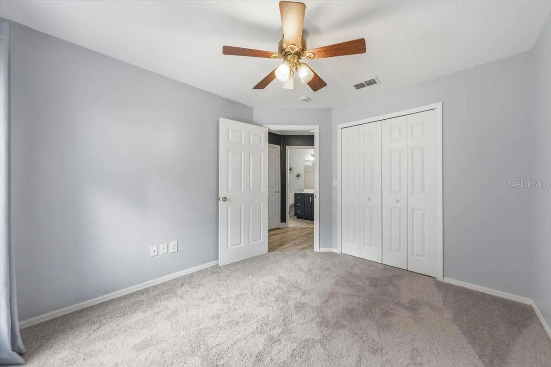 5863 Meadowpark Place Lithia FL 33547