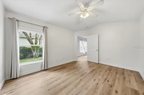 5863 Meadowpark Place Lithia FL 33547