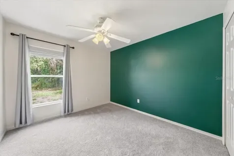 5863 Meadowpark Place Lithia FL 33547