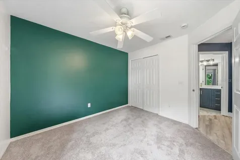 5863 Meadowpark Place Lithia FL 33547