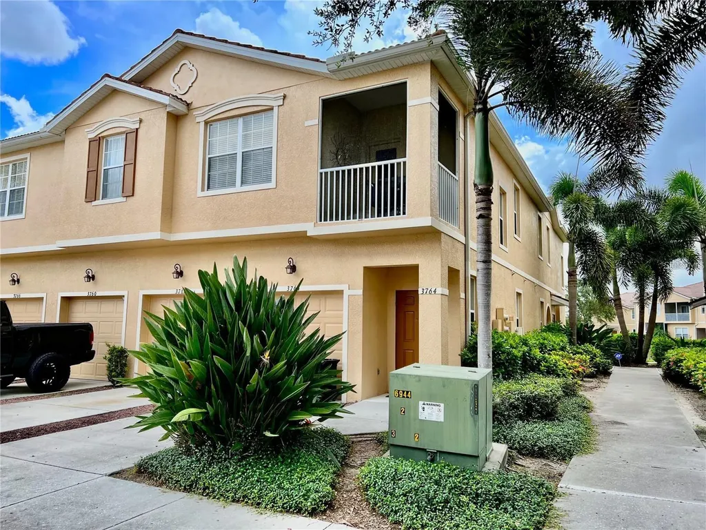 3762 Parkridge Circle Sarasota FL 34243
