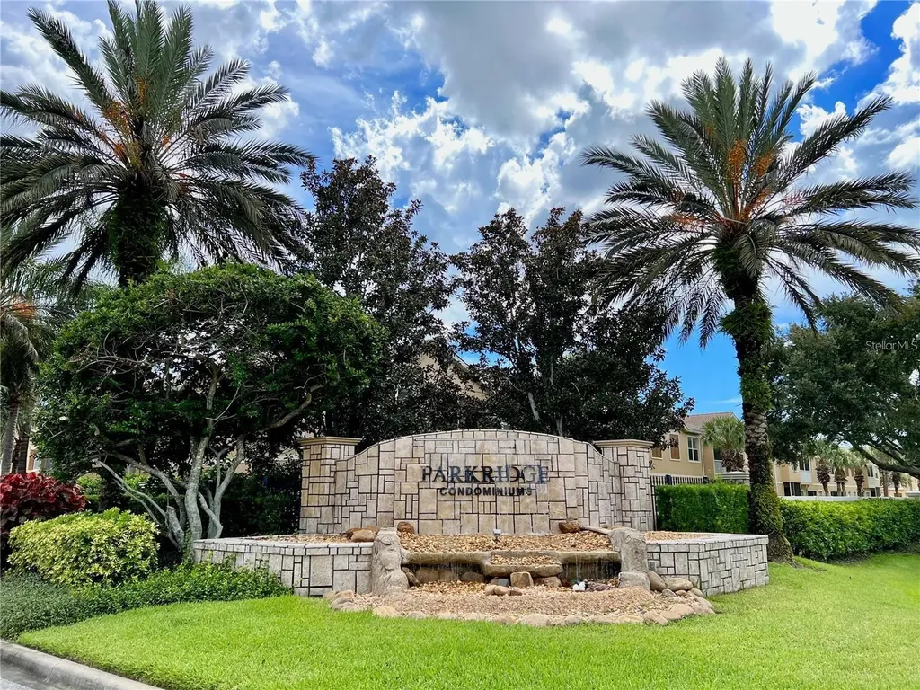 3762 Parkridge Circle Sarasota FL 34243
