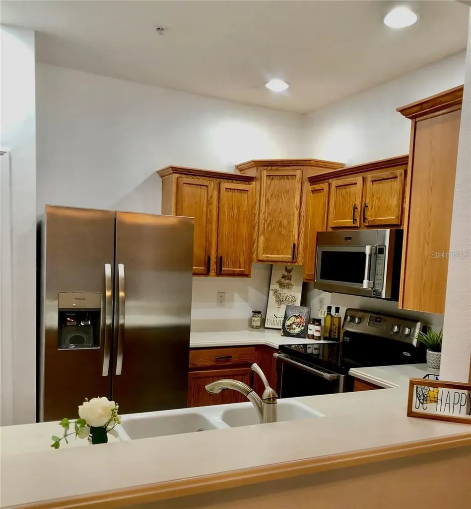 3762 Parkridge Circle Sarasota FL 34243
