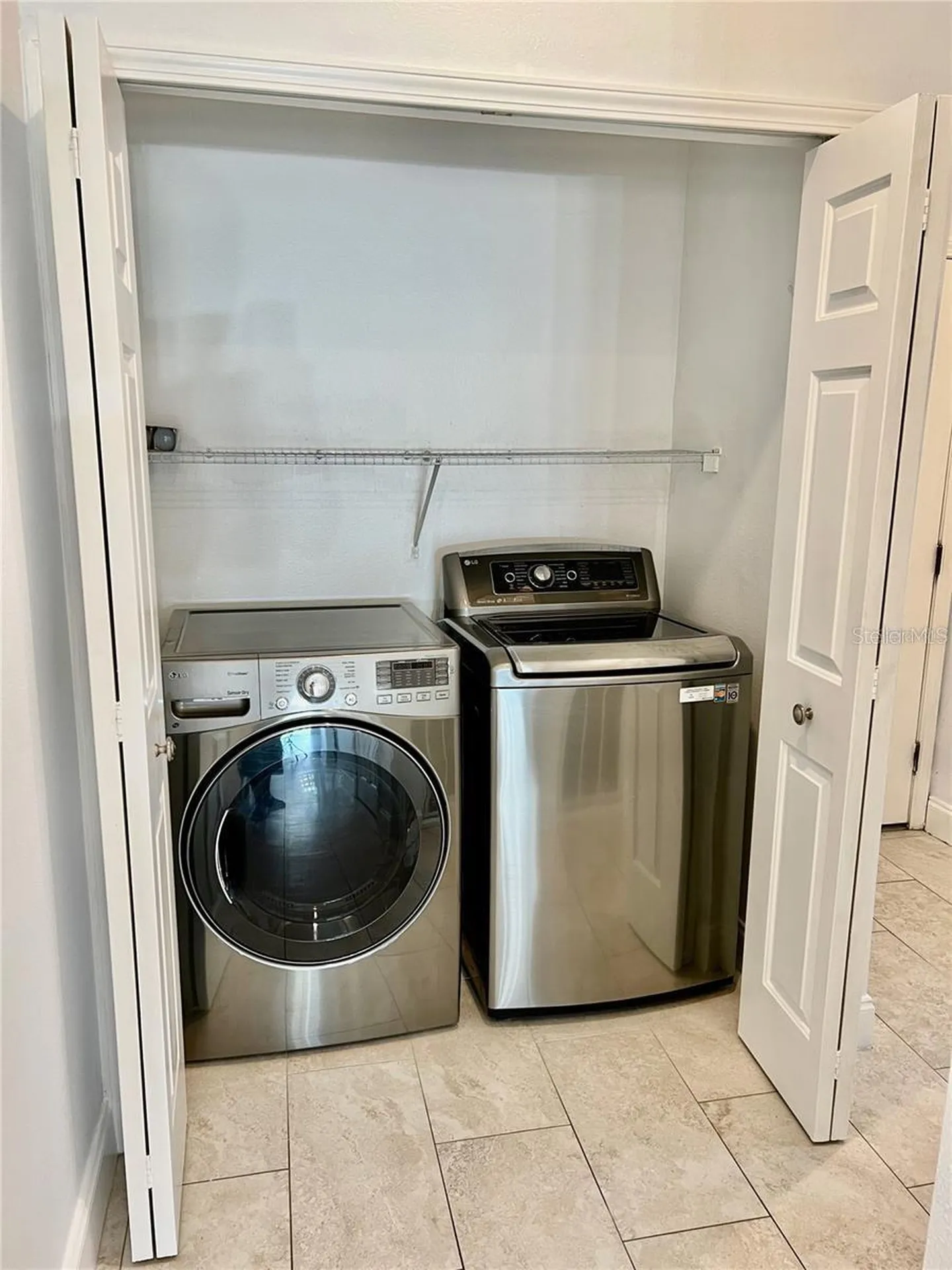 3762 Parkridge Circle Sarasota FL 34243