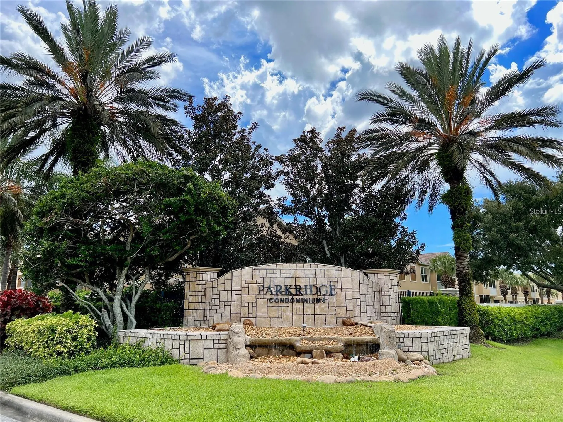 3762 Parkridge Circle Sarasota FL 34243
