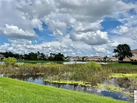 3762 Parkridge Circle Sarasota FL 34243