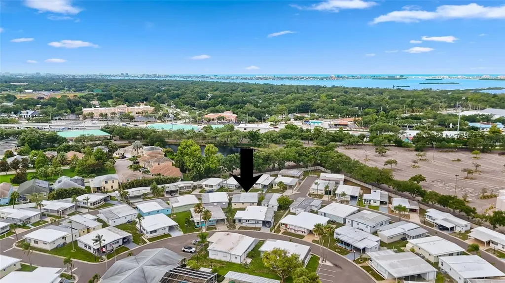 7901 40th Avenue N St Petersburg FL 33709