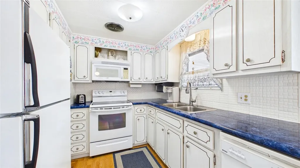 7901 40th Avenue N St Petersburg FL 33709