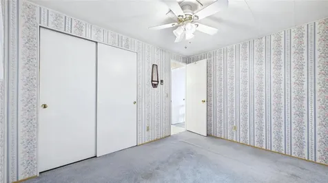 7901 40th Avenue N St Petersburg FL 33709