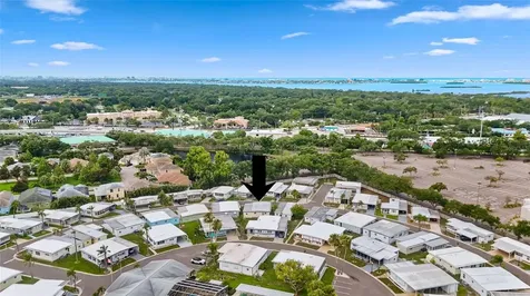 7901 40th Avenue N St Petersburg FL 33709