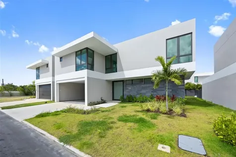 Riviera Parkview 135 Salonga Street Bayamon PR 00961