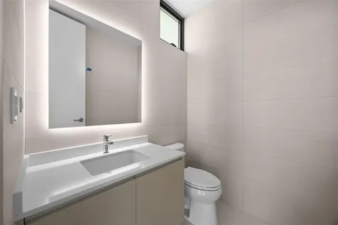 Riviera Parkview 135 Salonga Street Bayamon PR 00961