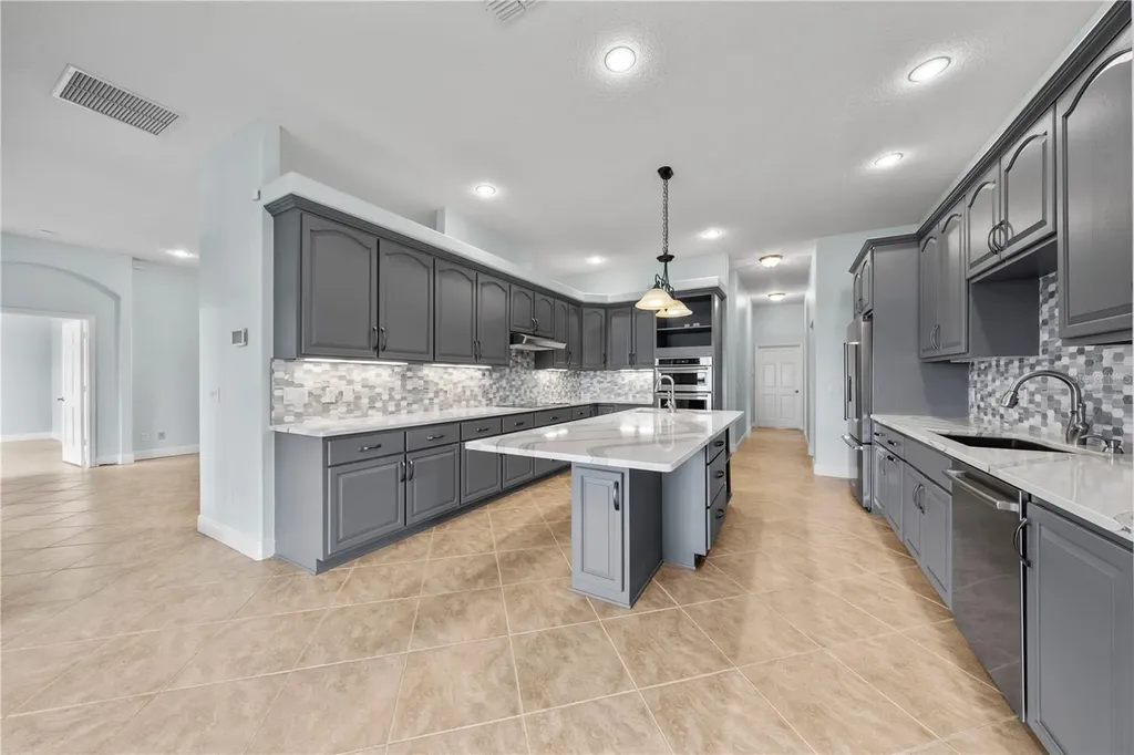 6027 Lake Lizzie Drive St Cloud FL 34771