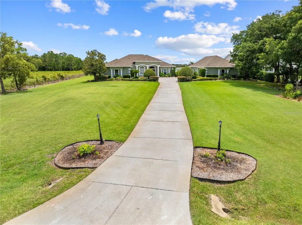 6027 Lake Lizzie Drive St Cloud FL 34771