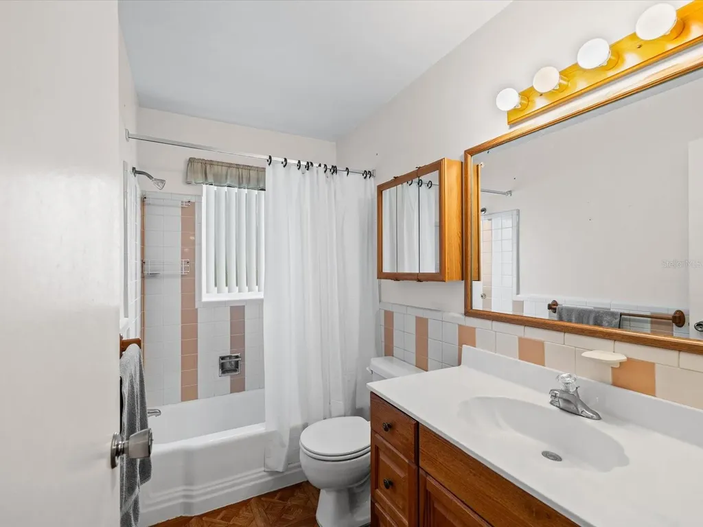1754 Great Brikhill Road Clearwater FL 33755
