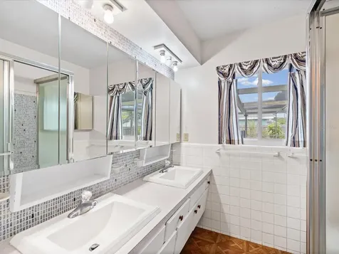 1754 Great Brikhill Road Clearwater FL 33755