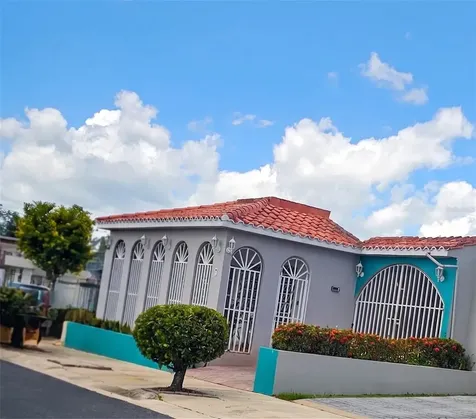 7 Calle Argentina Vega Baja PR 00693