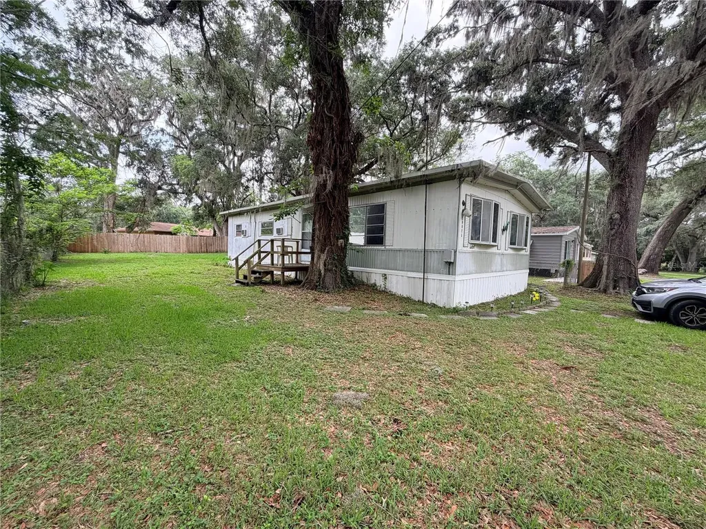 19973 Ruth Street Brooksville FL 34601