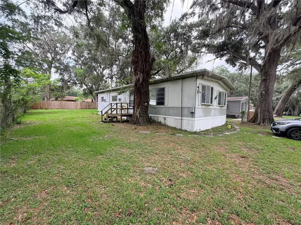 19973 Ruth Street Brooksville FL 34601