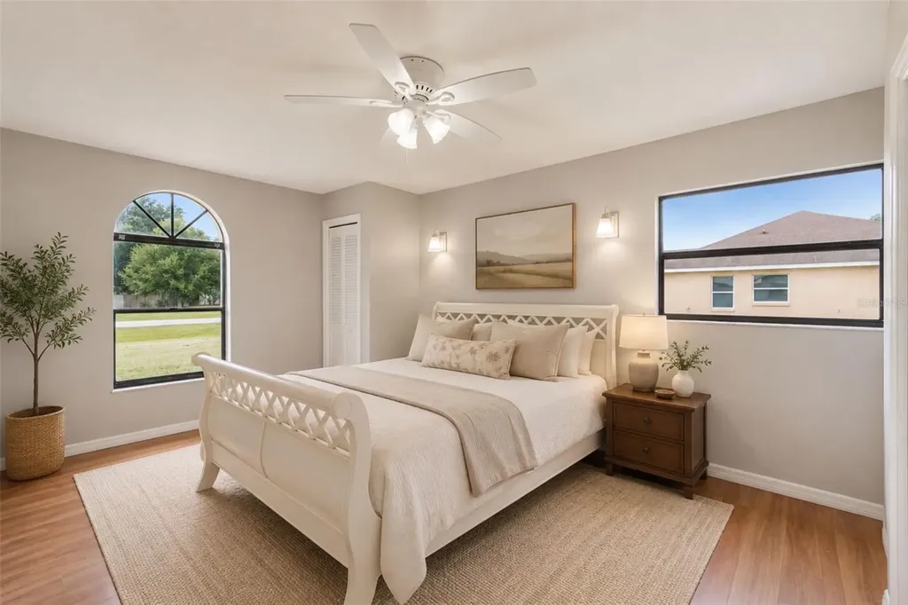2827 Shadow Wood Court Kissimmee FL 34746