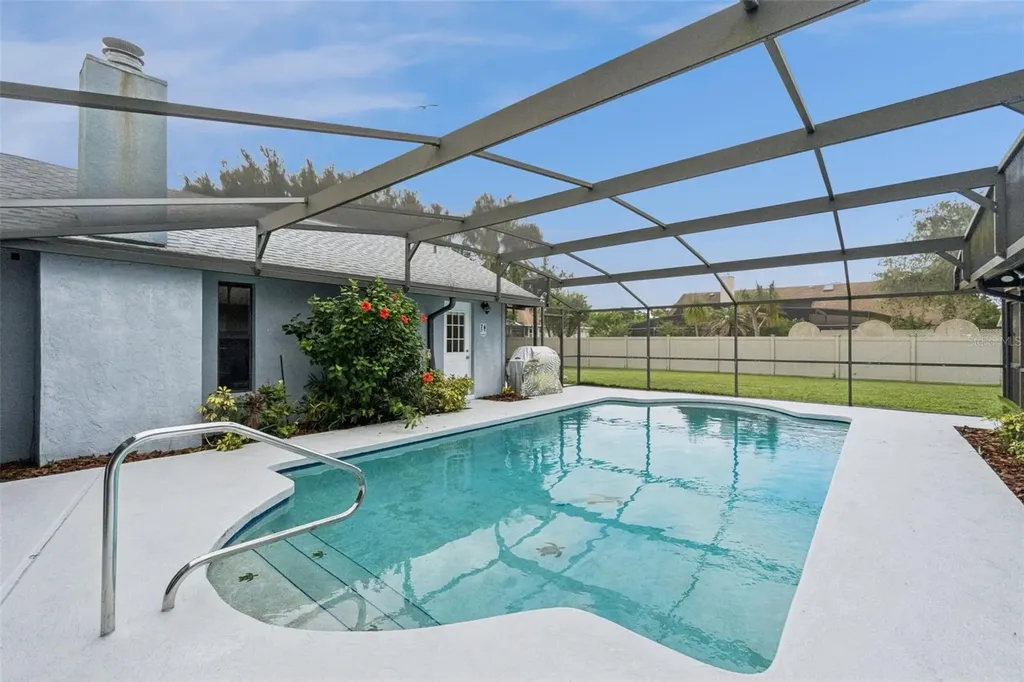 2827 Shadow Wood Court Kissimmee FL 34746
