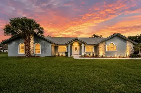 2827 Shadow Wood Court Kissimmee FL 34746