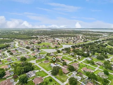 2827 Shadow Wood Court Kissimmee FL 34746