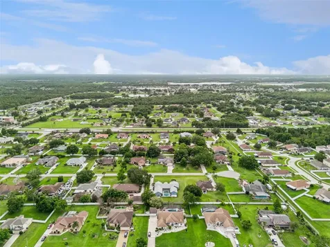 2827 Shadow Wood Court Kissimmee FL 34746