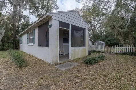 3230 NW 11th Street Gainesville FL 32609