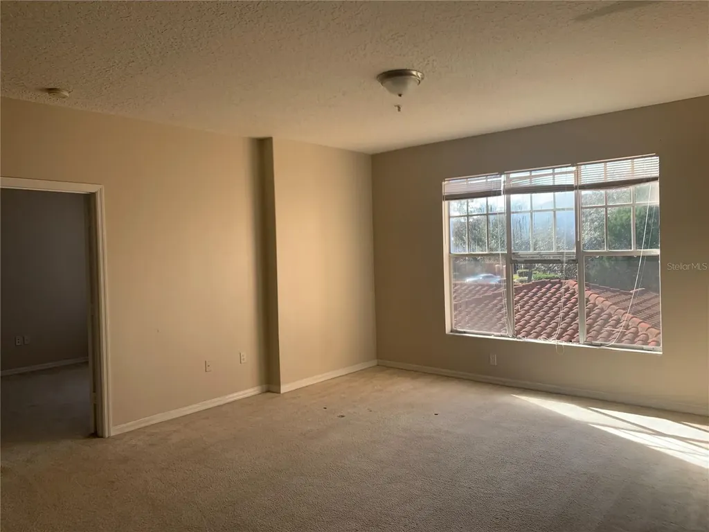 5578 Metrowest Orlando FL 32811