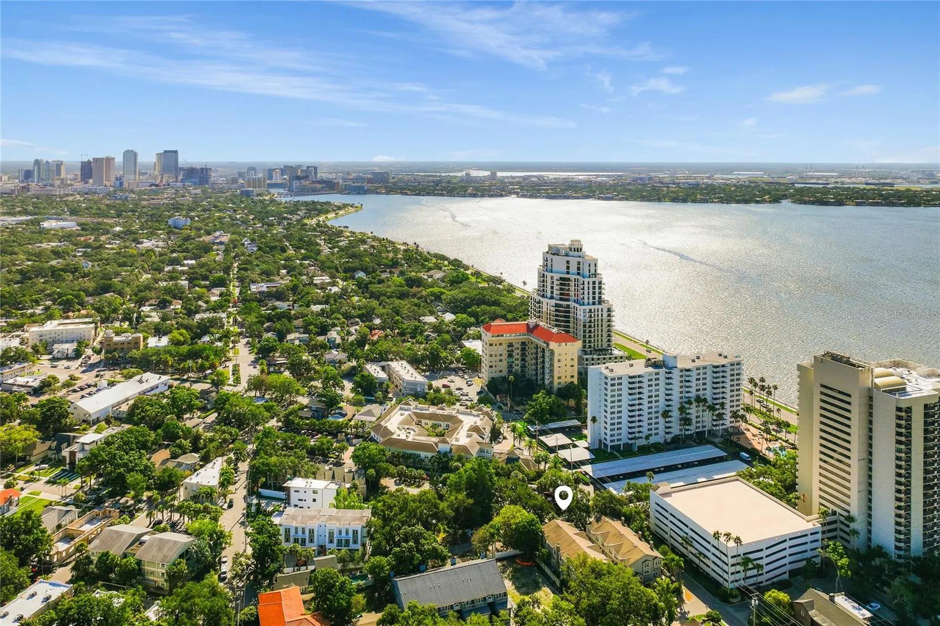 2403 W Palm Drive Tampa FL 33629