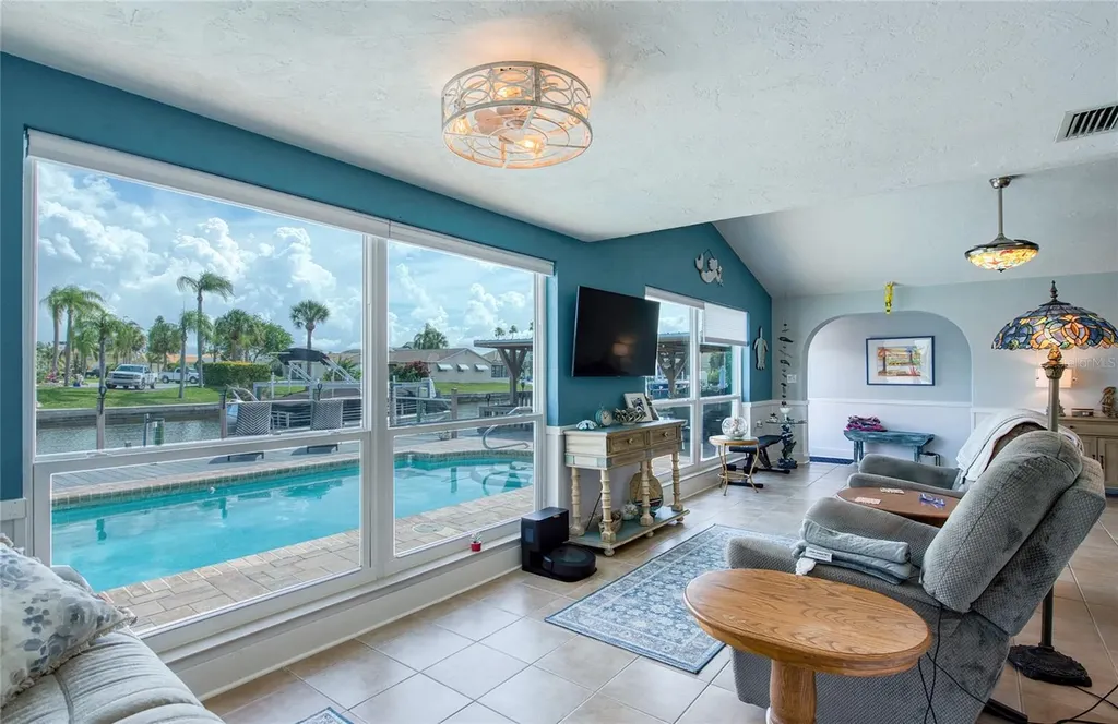 7039 Southwind Drive Hudson FL 34667