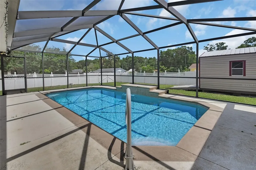 7330 SE 109th Place Belleview FL 34420