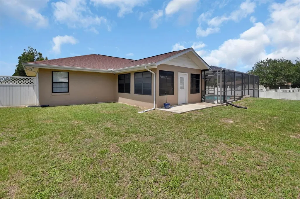 7330 SE 109th Place Belleview FL 34420