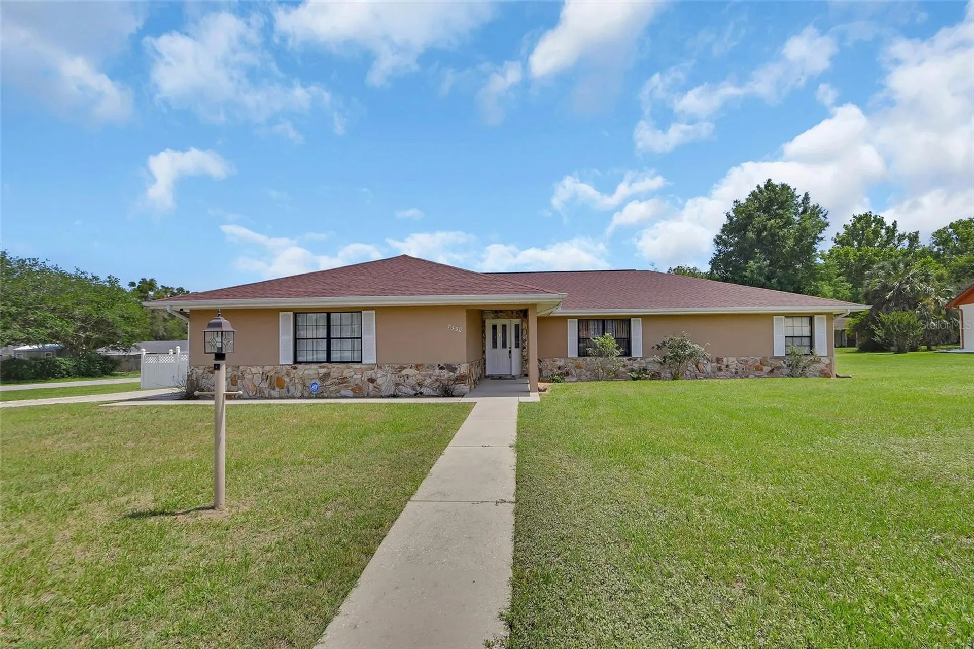 7330 SE 109th Place Belleview FL 34420