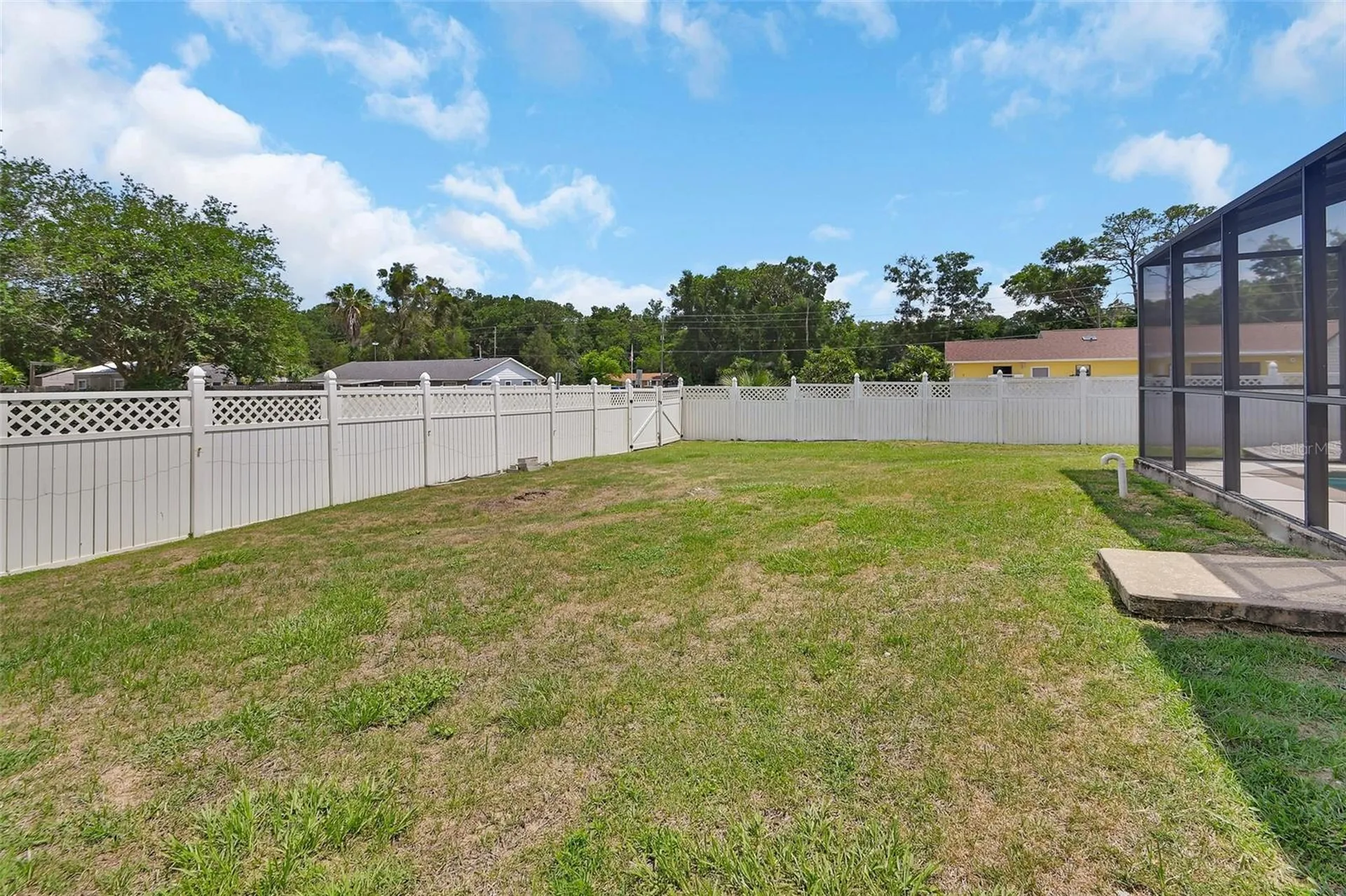 7330 SE 109th Place Belleview FL 34420