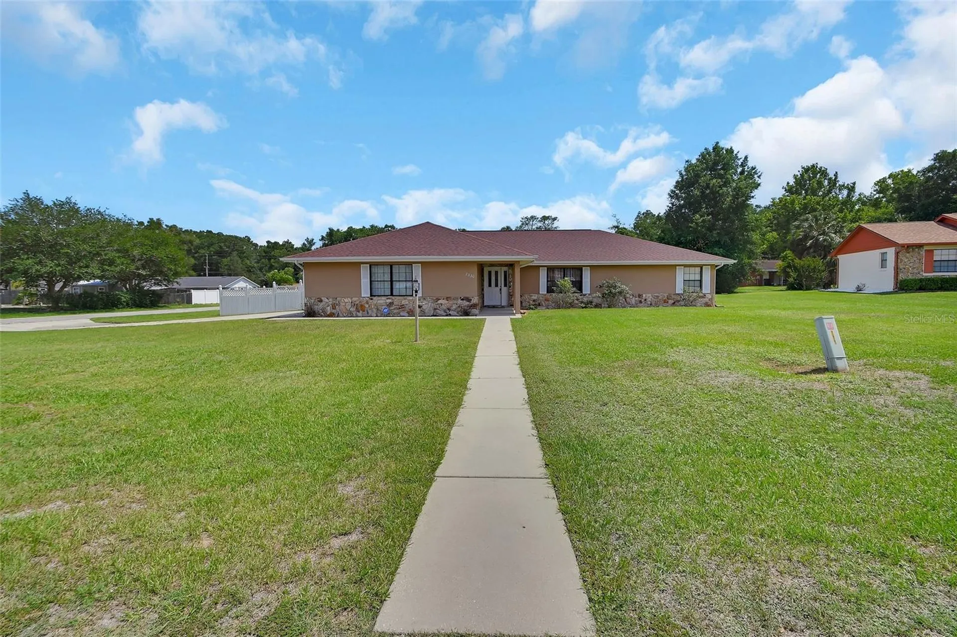 7330 SE 109th Place Belleview FL 34420